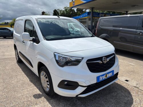 2021/21 VAUXHALL COMBO 1.5 TURBO D 2300 SPORTIVE L1 H1 100 BHP ** DRIVE AWAY TODAY **
