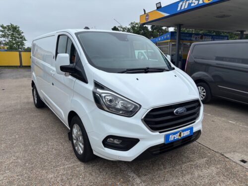 2022/22 FORD TRANSIT CUSTOM 300 LIMITED L2 H1 2.0 TDCi 130 BHP ** DRIVE AWAY TODAY **