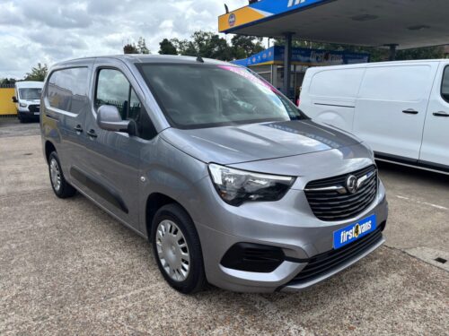 2020/20 VAUXHALL COMBO 1.5 2300 SPORTIVE L2 H1 100 BHP *** DRIVE AWAY TODAY ***