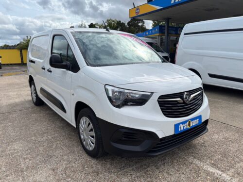 2021/21 VAUXHALL COMBO 1.5 2300 DYNAMIC L2 H1 100 BHP *** DRIVE AWAY TODAY ***