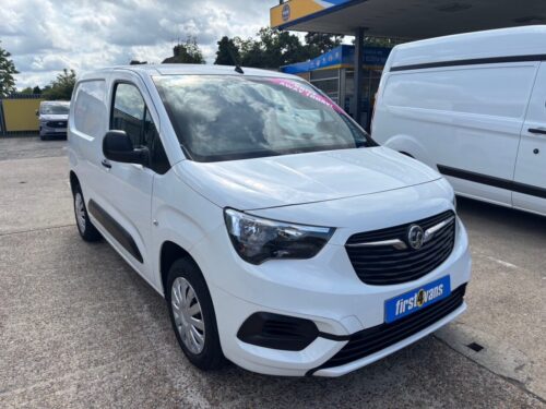 2020/70 VAUXHALL COMBO 1.5 2300 SPORTIVE L1 H1 100 BHP  ** SAMEDAY DRIVE-AWAY **