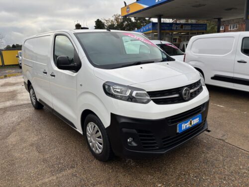 2022/22 VAUXHALL VIVARO L2 H1 2900 1.5 CDTi 100 BHP DYNAMIC  *** DRIVEAWAY TODAY ***