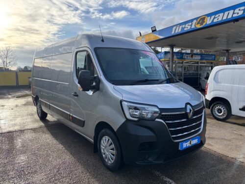 2022/22 RENAULT MASTER 2.3 DCI 35 BUSINESS+ L3 H2 135 BHP ** SAME-DAY DRIVE AWAY **