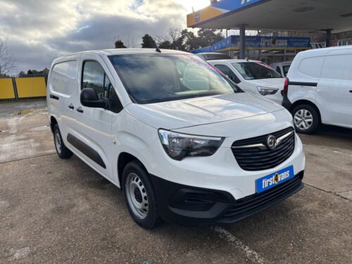 2021/70 VAUXHALL COMBO 1.5 2300 DYNAMIC L2 H1 100 BHP  ** SAME DAY DRIVE-AWAY **