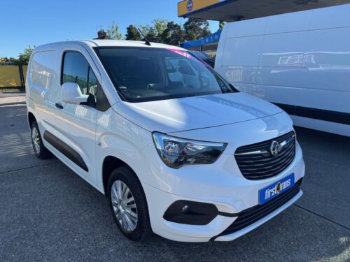 2021/70 VAUXHALL COMBO 1.5 2300 SPORTIVE L1 100 BHP  ** SAME DAY DRIVE-AWAY **