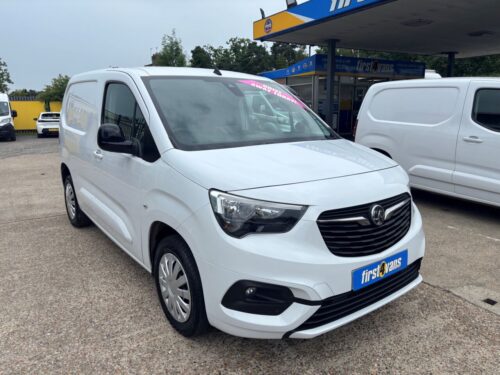 2023/23 VAUXHALL COMBO 1.5 2300 PRO L1 H1 100 BHP ** SAMEDAY DRIVE-AWAY **