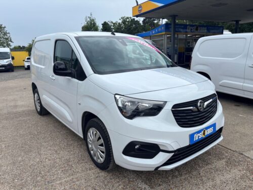 2023/23 VAUXHALL COMBO 1.5 2300 PRO L1 H1 100 BHP ** SAMEDAY DRIVE-AWAY **