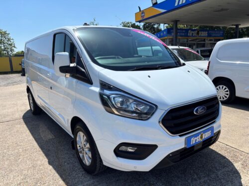 2023/23 FORD TRANSIT CUSTOM 300 LIMITED L2 H1 2.0 TDCi 130 BHP **WET BELT REPLACED**