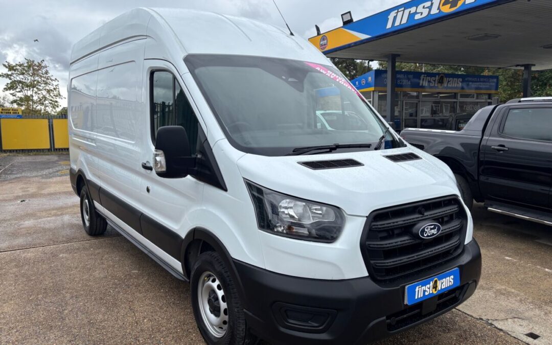 2025/25 FORD TRANSIT 350 LEADER 2.0 TDCi  L3 H3 RWD  ** A/C & CAR PLAY **